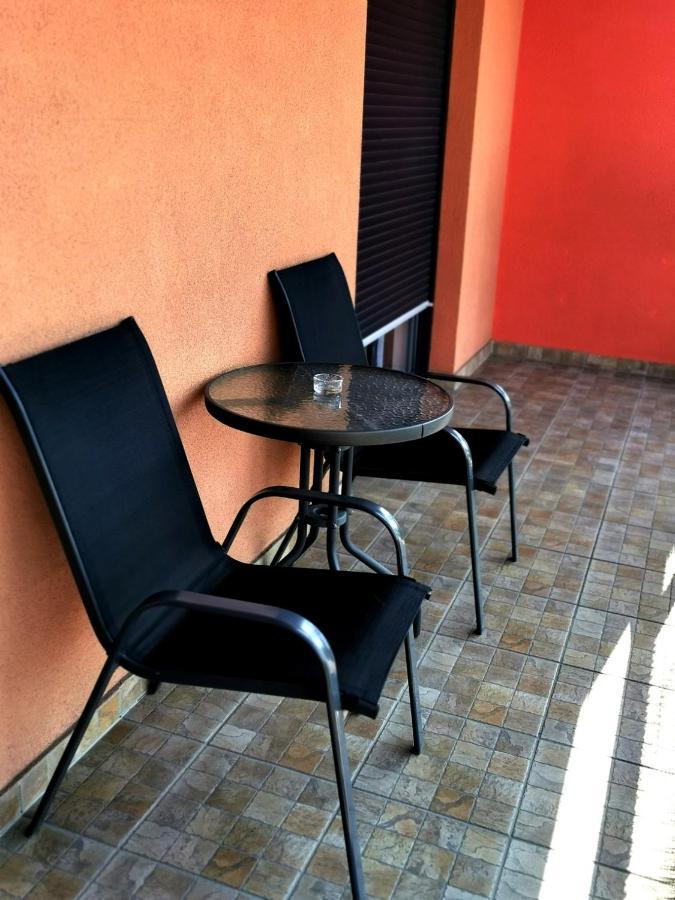Apartman Elly Славонски-Брод Экстерьер фото